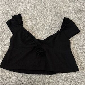 SHEIN Black Off-Shoulder Tie-Front Crop Top